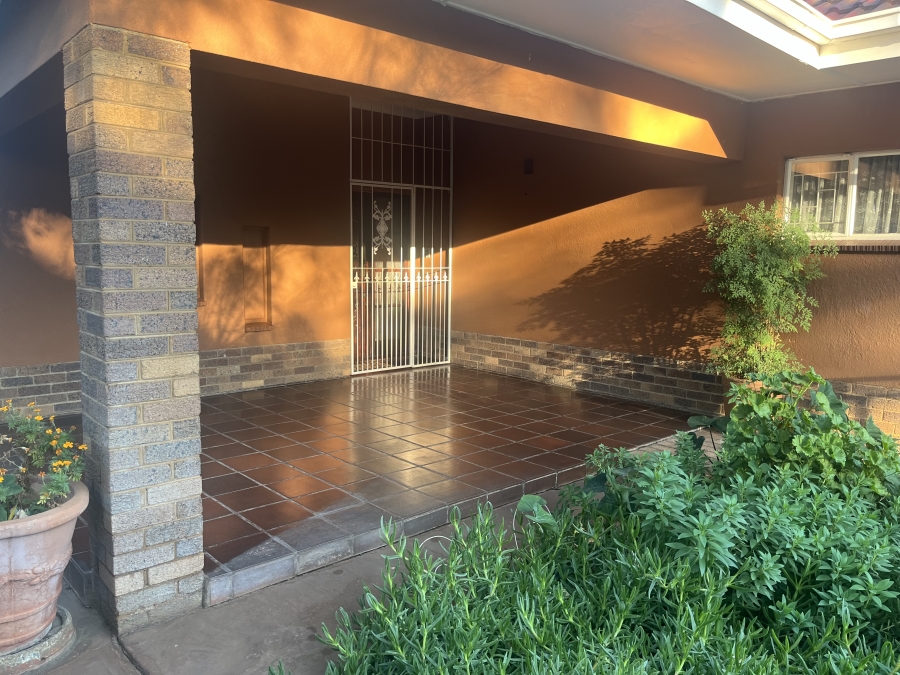 3 Bedroom Property for Sale in Potchefstroom North West